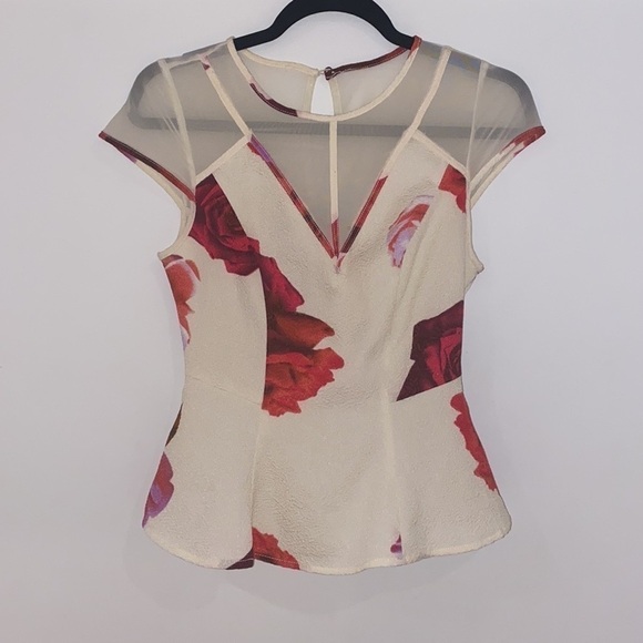 Guess floral peplum blouse cape sleeves rose print mesh V neck Size XS - Picture 9 of 10